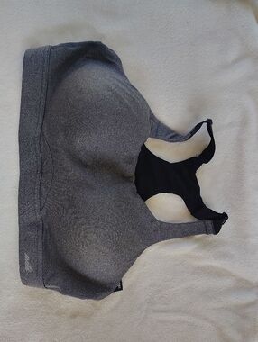 Avia Gray Sports Bra with Black Interior 1238